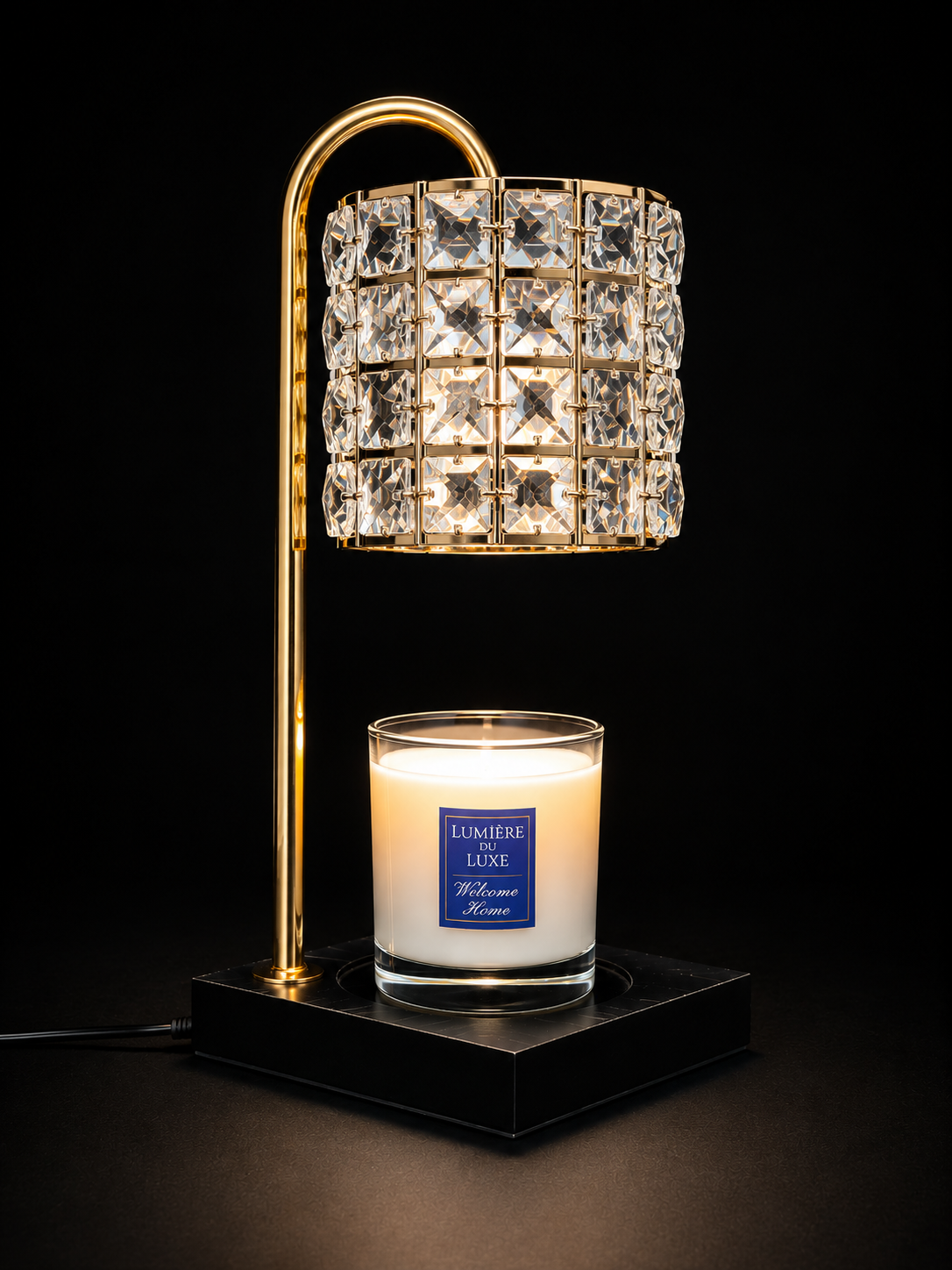 Lumière du Luxe Welcome Home wickless candle in a clear glass vessel